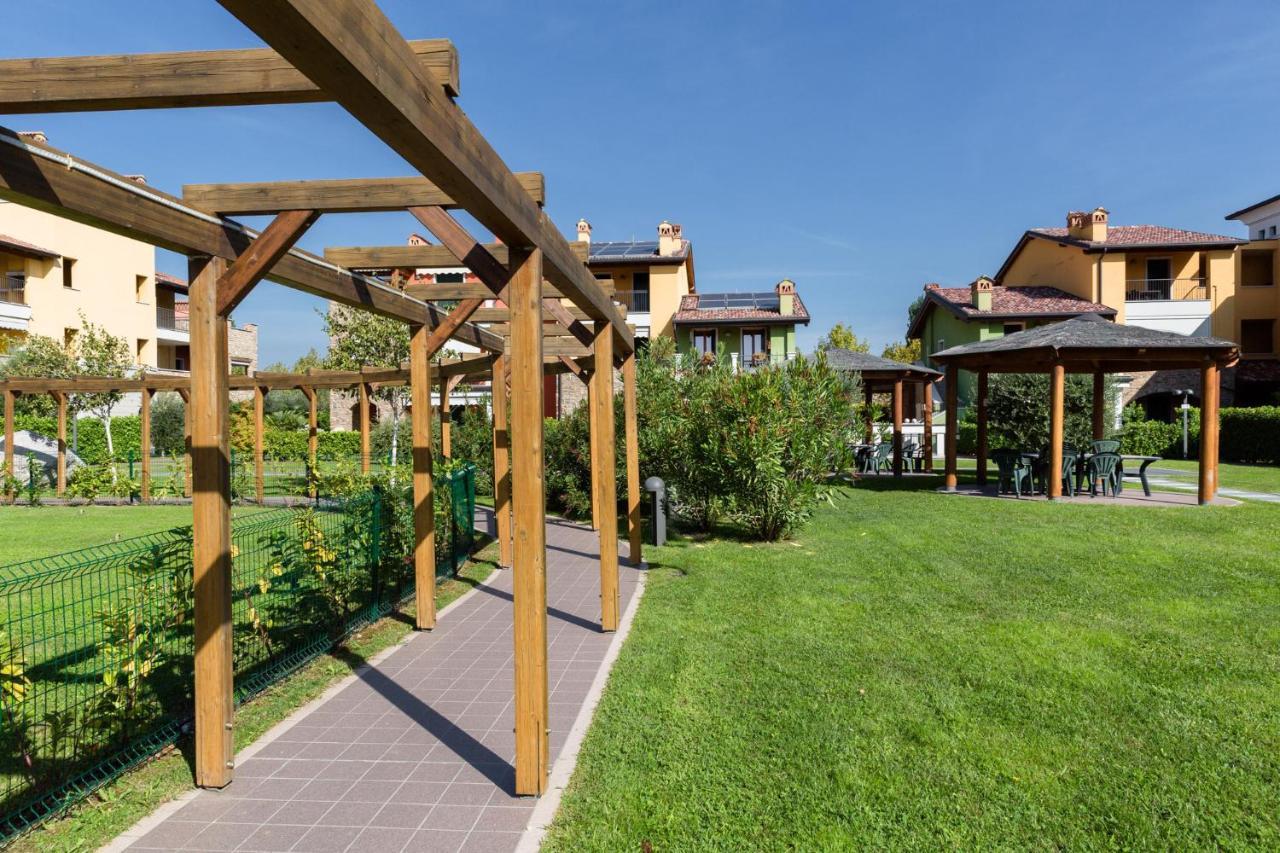 Appartamento Essenza Sirmione Kültér fotó