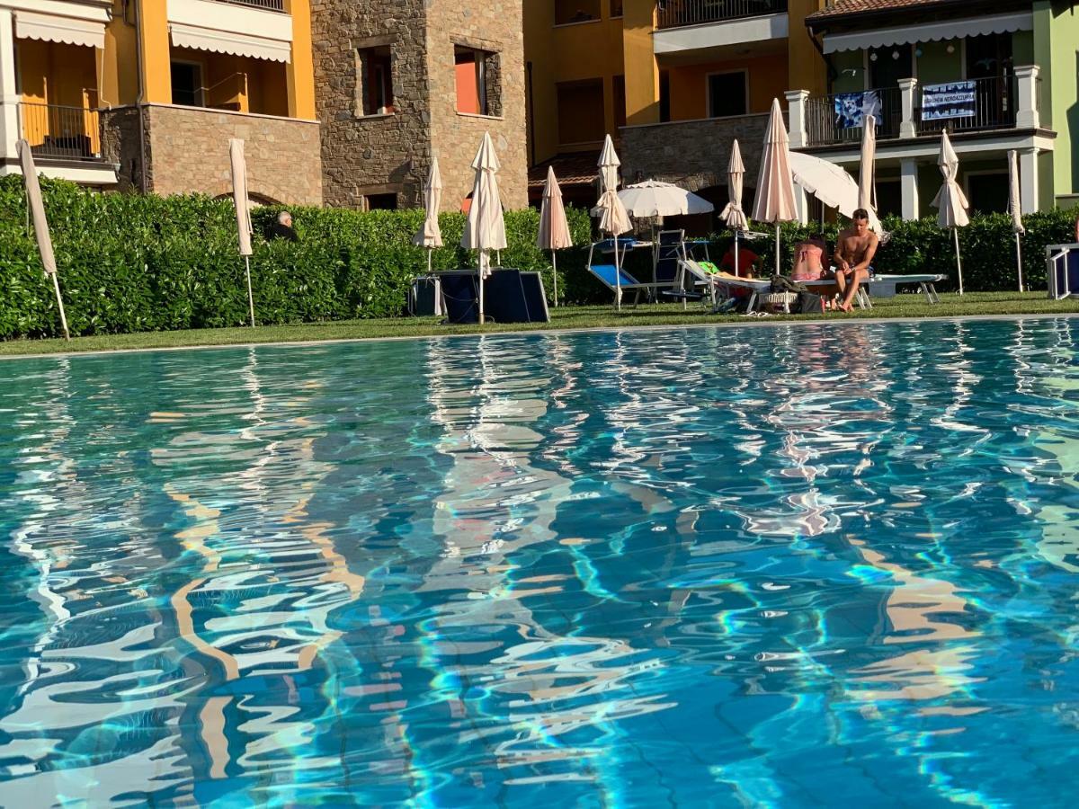 Appartamento Essenza Sirmione Kültér fotó